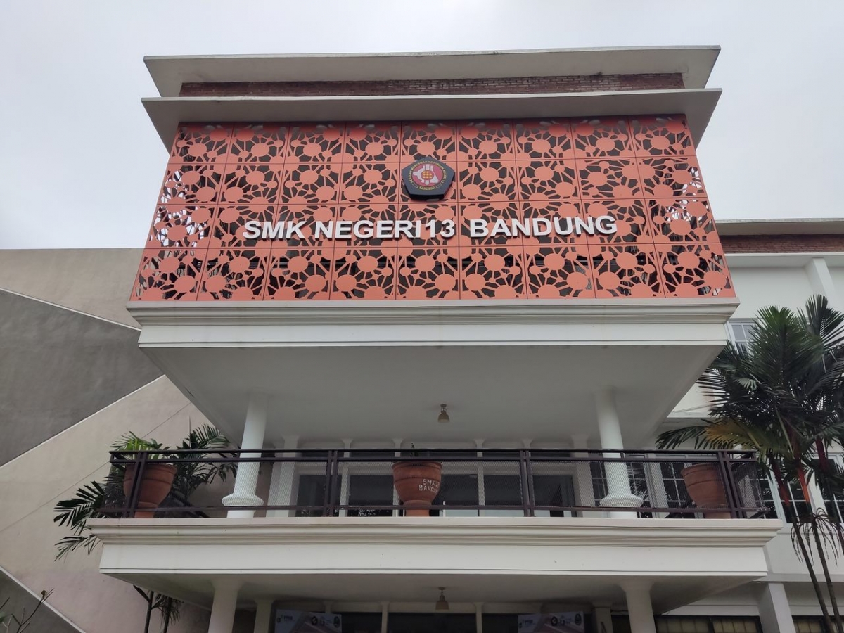 ono-ungkap-dugaan-pungli-di-smkn-13-bandung