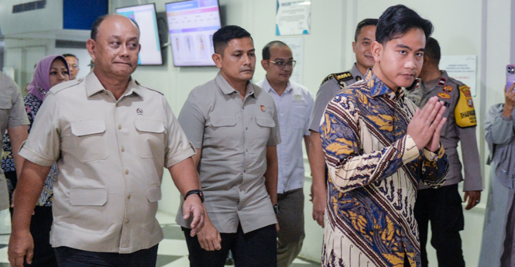 kepala-bgn-minta-maaf-atas-insiden-mobil-mbg-terobos-sd-jakarta