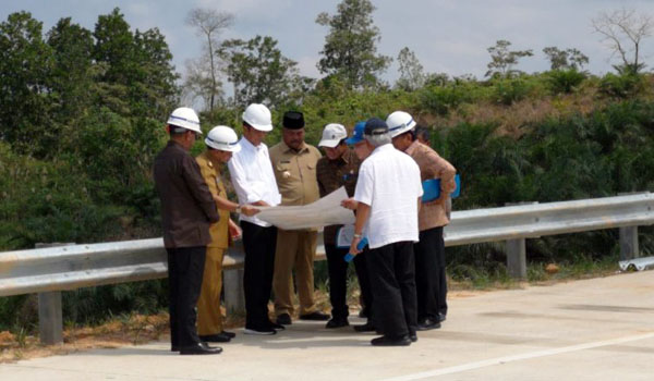 kalimantan-timur-sodorkan-dua-lokasi-calon-ibu-kota-negara