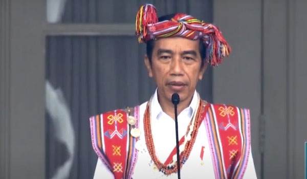 presiden-pakai-baju-adat-timor-tengah-selatan-ini-pejelasan-maknanya