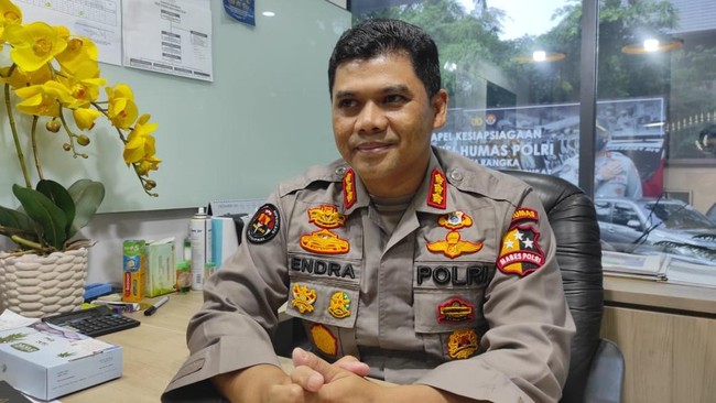 polda-jabar-sesalkan-demo-berakhir-ricuh-di-sekitar-gedung-dprd