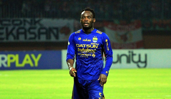 kaleidoskop-persib-2018-bagian-3-bauman-datang-essien-tersingkir