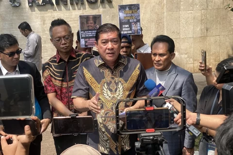 jaksa-agung-perintahkan-eksekusi-silfester-matutina