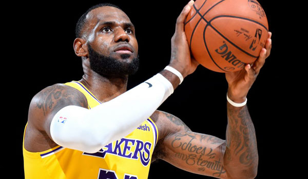 kejar-tiket-playoffs-lakers-butuh-bantuan-lebron-james