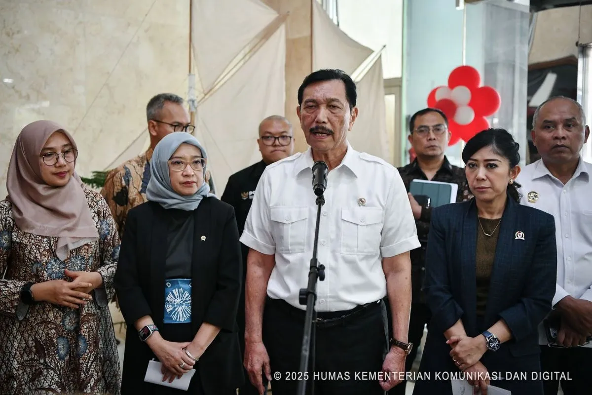 luhut-pemerintah-gunakan-ai-untuk-percepat-layanan-publik