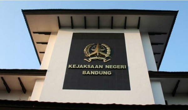 lagi-tujuh-pengeroyok-the-jak-dilimpahkan-ke-kejari-bandung