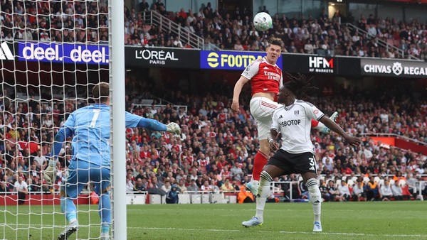 arsenal-gilas-fulham-3-0-jaga-asa-juara-liga-inggris