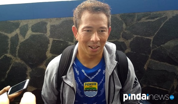 ini-harapan-kiper-senior-persib-kepada-calon-pemimpin-indonesia