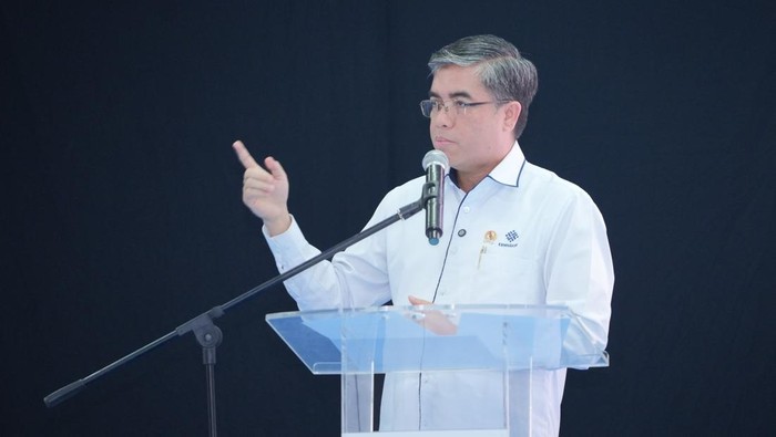 menaker-yassierli-ajak-kementerian-dan-pemda-sukseskan-program-magang