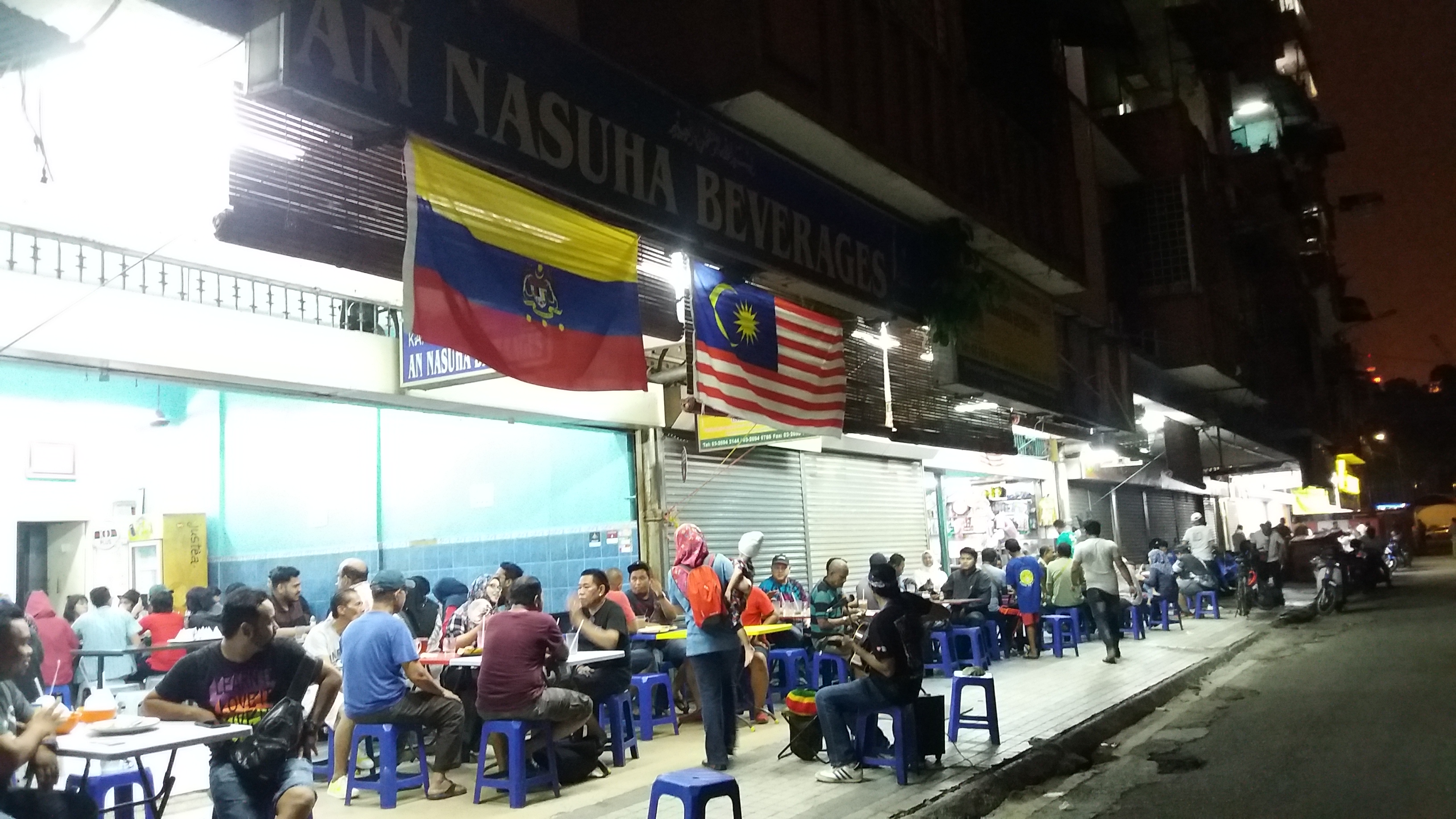 menjelajah-malam-di-pusat-kota-kuala-lumpur