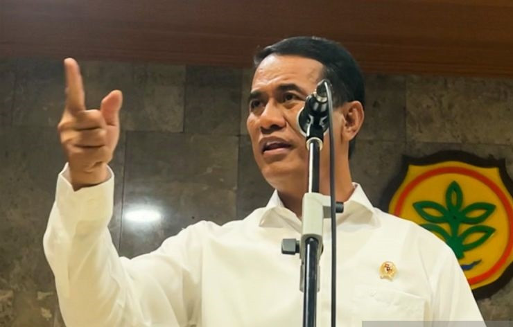 mentan-ungkap-alasan-pemerintah-belum-salurkan-bansos-beras-10-kg