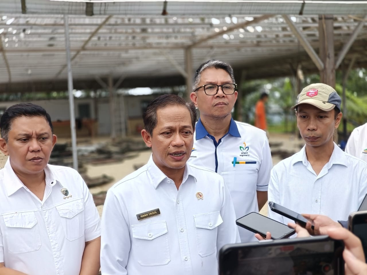 menteri-lh-cabut-persetujuan-lingkungan-di-puncak