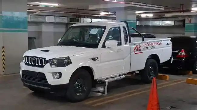 kpk-didesak-usut-impor-105-ribu-pick-up-dari-india