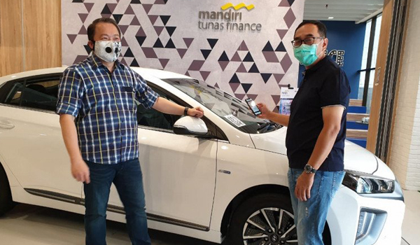 mandiri-tunas-finance-siap-layani-pembiayaan-mobil-listrik