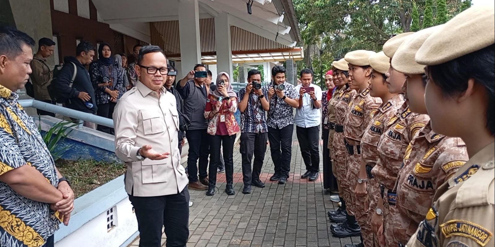 wamendagri-retret-tingkatkan-kerjasama-antar-daerah