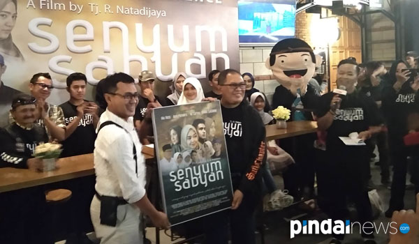 main-di-film-senyum-sabyan-oded-hadir-di-pemutaran-perdana