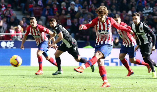 penalti-griezmann-tentukan-kemenangan-atletico