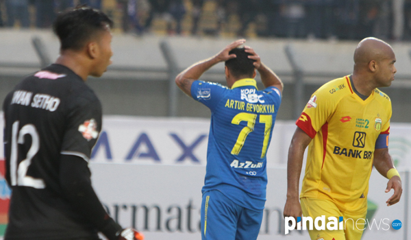 persib-dipermalukan-bhayangkara-fc-di-hadapan-bobotoh