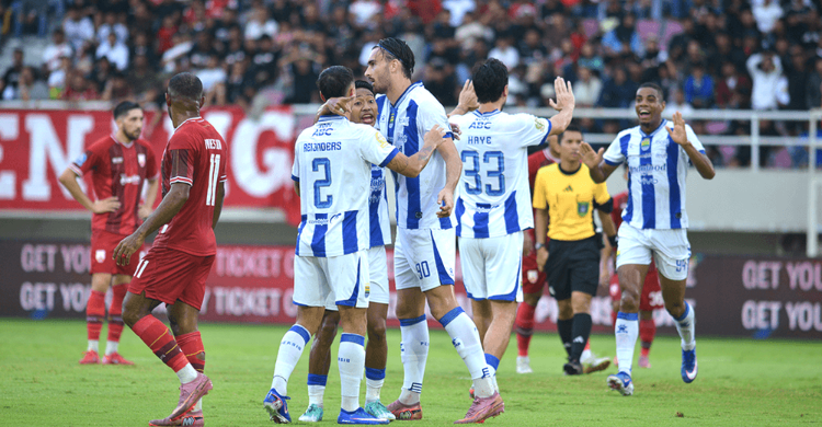 gol-tunggal-andrew-jung-antar-persib-kembali-ke-puncak-klasemen