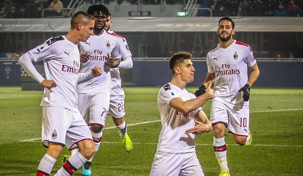 ac-milan-lanjutkan-tren-kemenangan-pukul-bologna-3-2