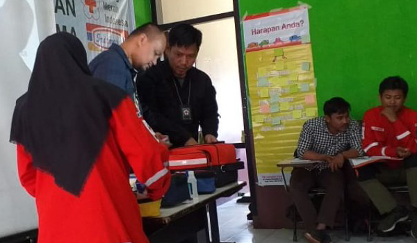 pmi-cianjur-gelar-pelatihan-spesialis-pertolongan-pertama