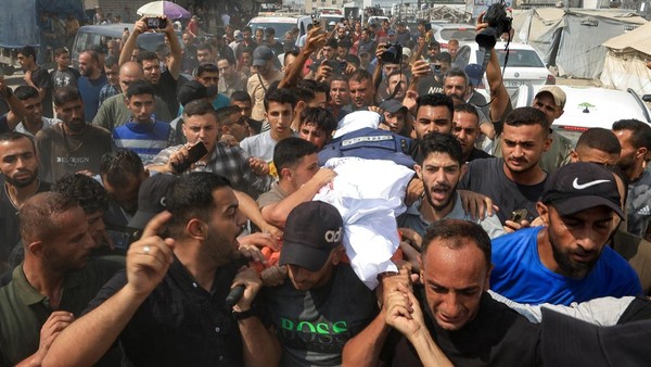 al-jazeera-beri-penghormatan-terakhir-pada-jurnalisnya-yang-gugur