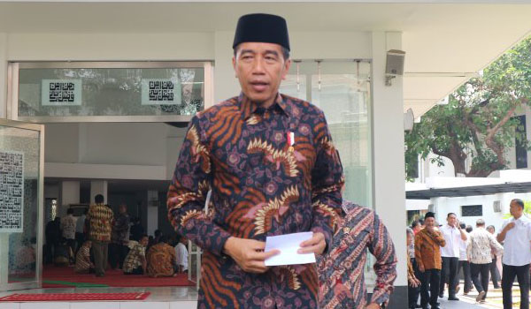 presiden-jokowi-perintahkan-kapolri-investigasi-anggotanya