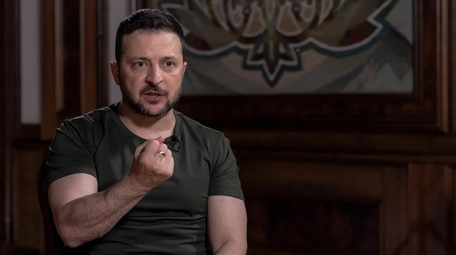 zelensky-tolak-deklarasi-gencatan-senjata-yang-diajukan-putin