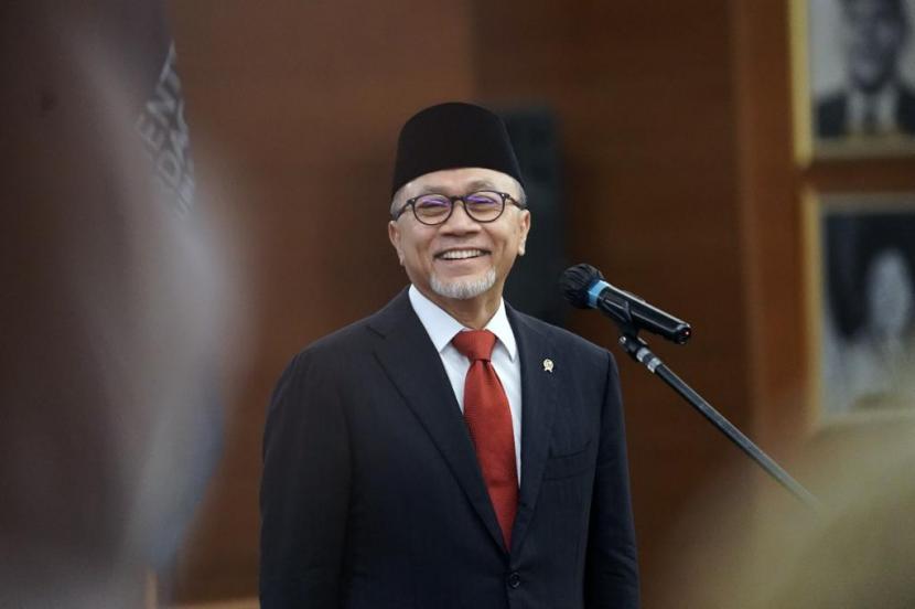 zulhas-tegaskan-dana-kopdes-merah-putih-rp3-miliar-bukan-dari-apbn