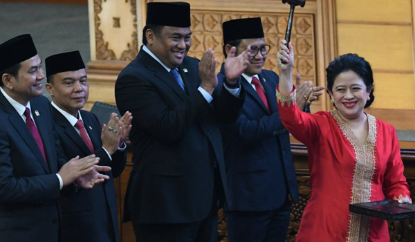 puan-yakin-dpr-bisa-menjadi-lembaga-legislatif-yang-modern