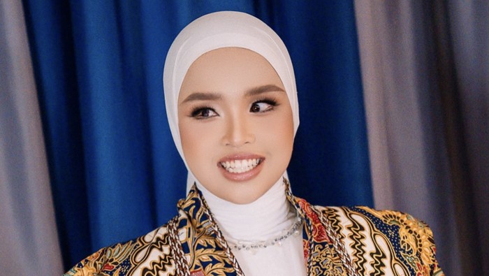 putri-ariani-diundang-tampil-di-f1-singapura-ada-alan-walker-dan-cl