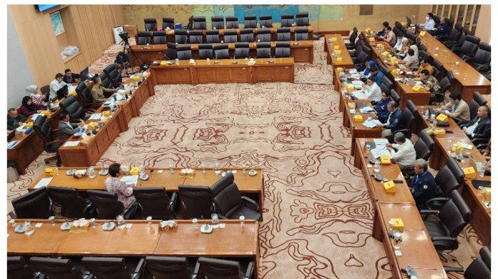 naskah-revisi-uu-migas-skk-migas-diganti-badan-baru