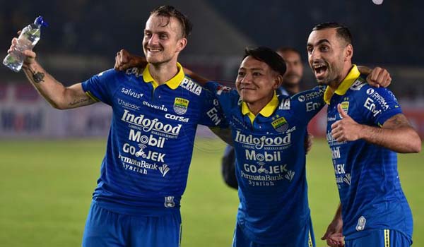 dua-pemain-persib-ini-bikin-rd-waswas