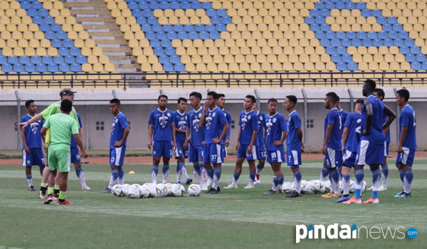 persib-tingkatkan-intensitas-latihan-jelang-lawan-tira-persikabo