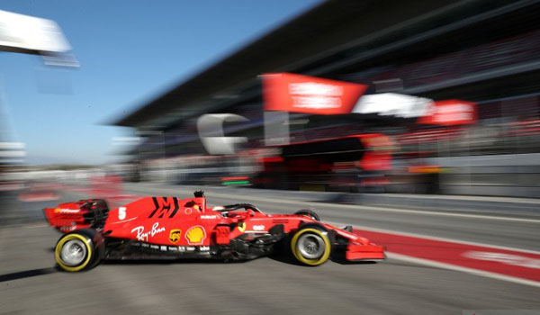 sebastian-vettel-soal-perbedaan-sf1000-dari-mobil-ferrari-musim-lalu