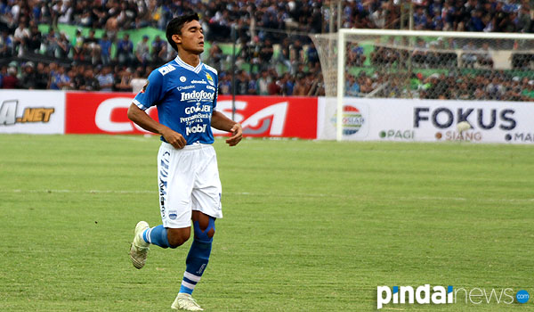 selesaikan-tunggakan-gaji-di-sfc-bek-persib-minta-bantuan-appi