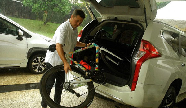 buat-goeser-ini-tips-bawa-sepeda-pakai-mobil