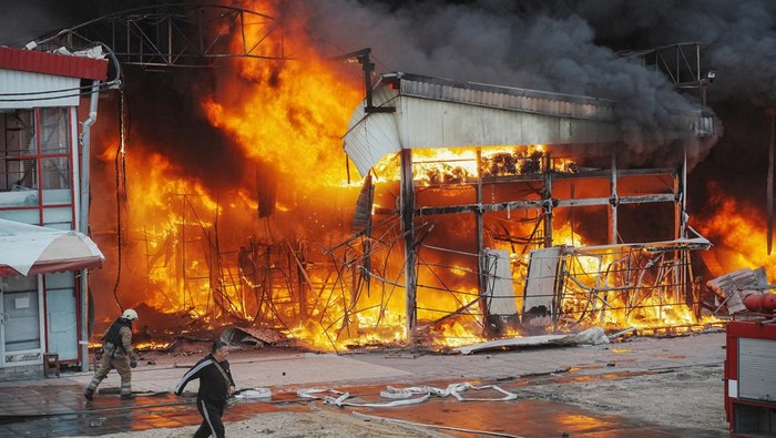 rusia-kembali-gempur-ukraina-5-orang-tewas