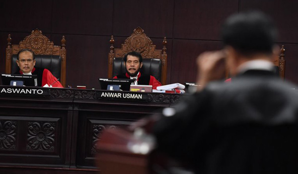 sidang-mk-tim-kuasa-hukum-jokowi-maruf-akan-hadirkan-saksi-dan-ahli