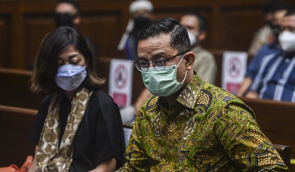 nama-hotma-sitompul-muncul-dalam-sidang-korupsi-bansos