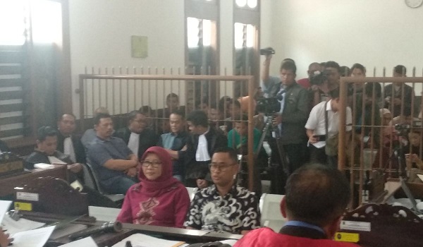 sidang-suap-di-sukamiskin-dirjen-pas-tak-tahu-soal-pemberian-tas