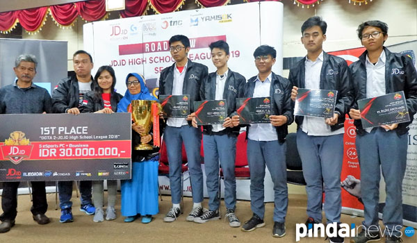 sman-7-bandung-siap-pertahankan-gelar-juara-liga-e-sports