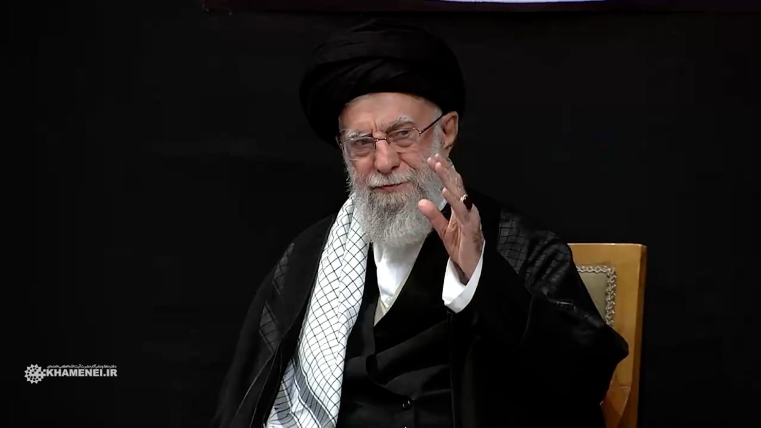 iran-tetapkan-40-hari-berkabung-usai-khamenei-tewas