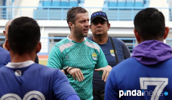 radovic-yakin-persib-jadi-tim-kuat-di-liga-1-2019