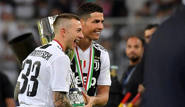 supercoppa-italia-trofi-pertama-ronaldo-untuk-juventus