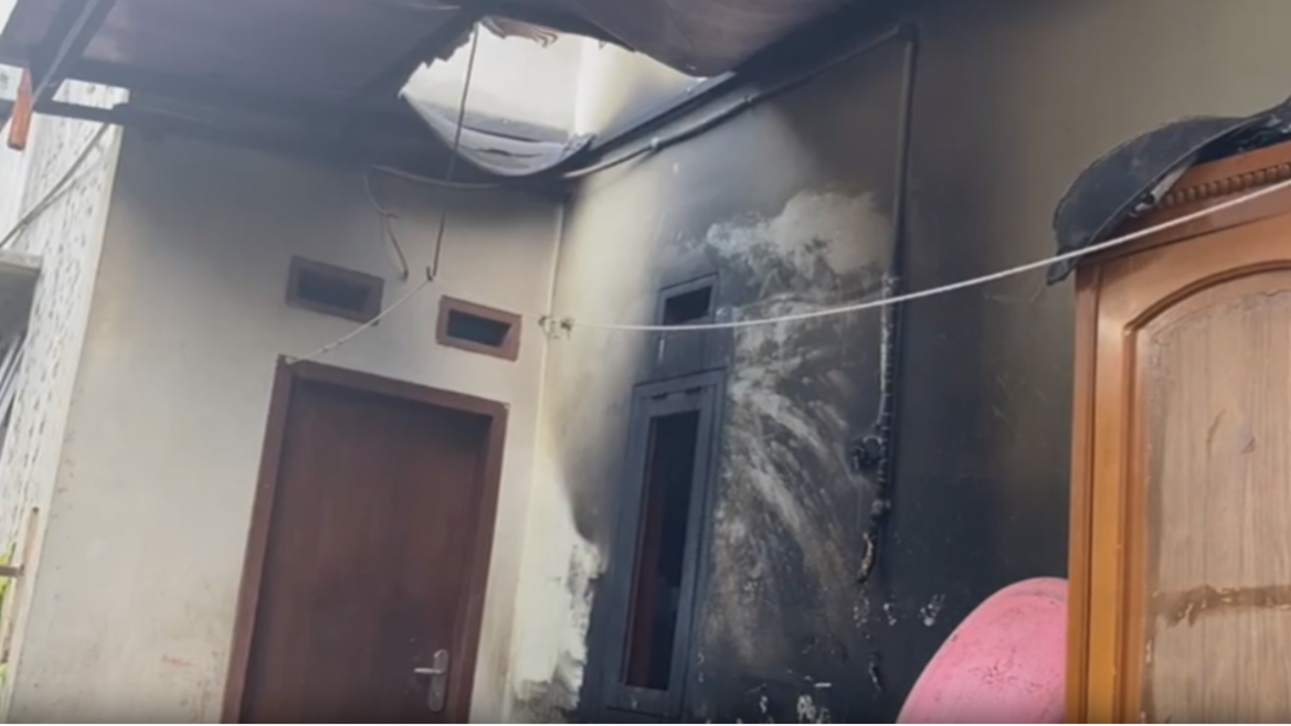 13-rumah-di-sukabumi-terbakar-akibat-ulah-bocah-9-tahun