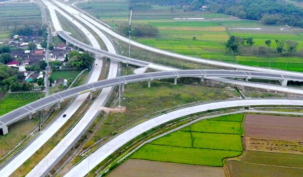 tarif-enam-ruas-tol-trans-jawa-mulai-berlaku-21-januari