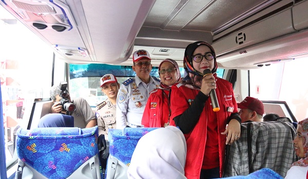 telkomsel-berangkatkan-7000-pelanggan-mudik-gratis