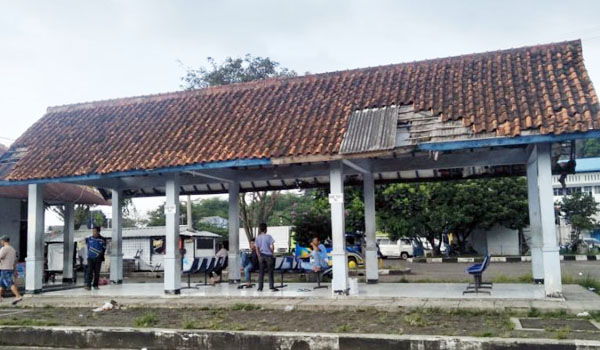 terminal-cianjur-lama-rusak-tak-ada-perbaikan-sudah-lapor-pupr