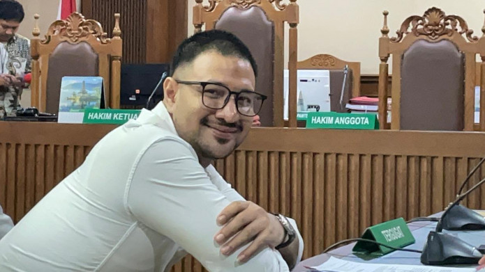 ammar-zoni-dipindah-ke-nusakambangan-kunjungan-hanya-virtual